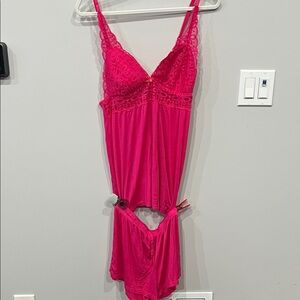 Daisy Fuentes Super Soft Vibrant Pink Lace Lingerie Set